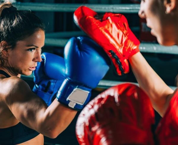 woman boxing